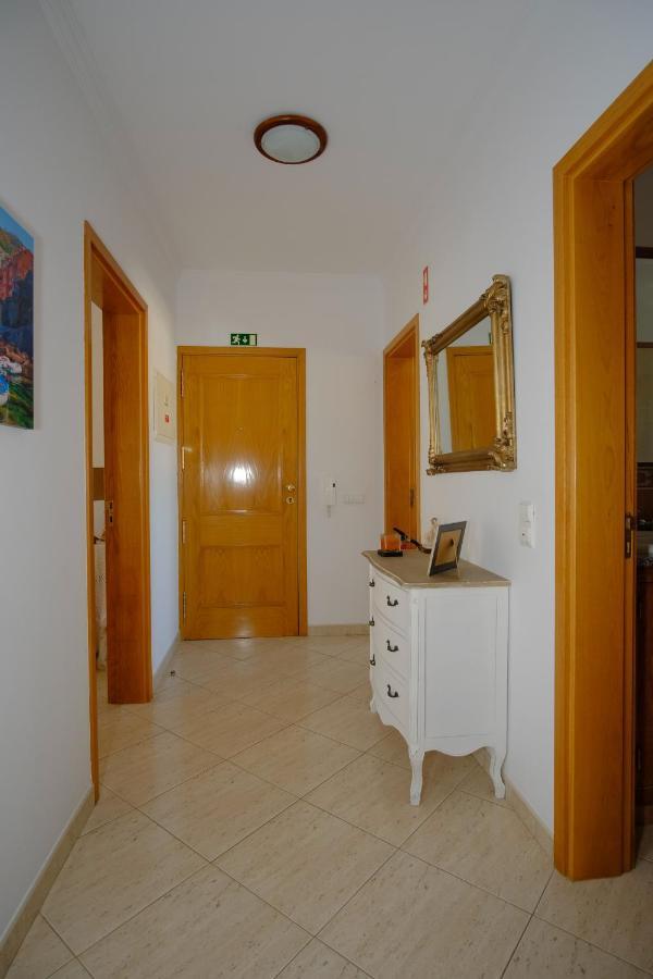 Apartamento T2 Em Condominio Fechado. Albufeira Buitenkant foto
