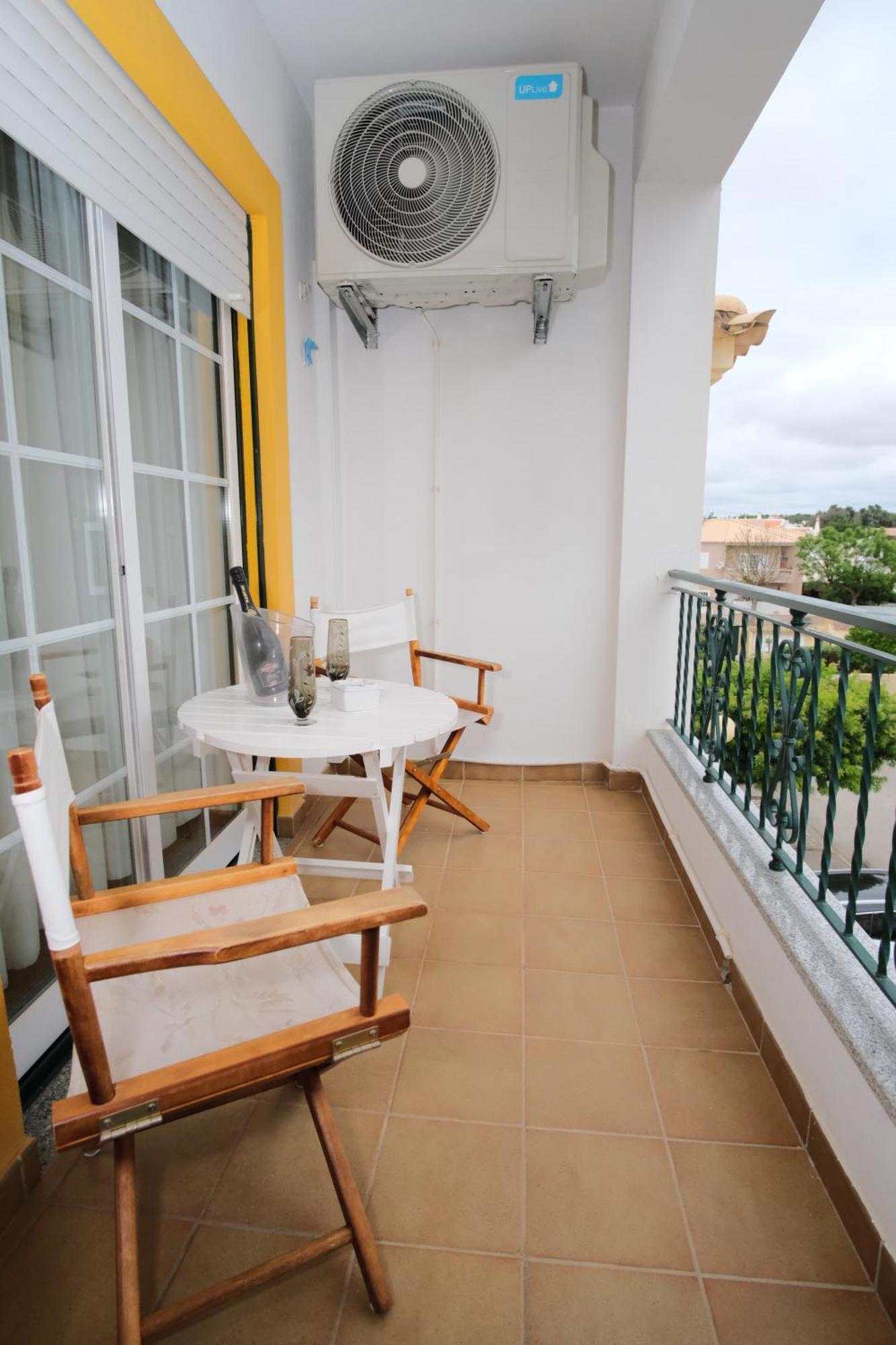 Apartamento T2 Em Condominio Fechado. Albufeira Buitenkant foto